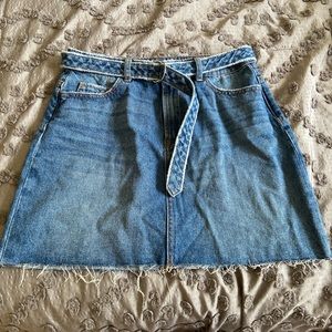 NWOT women’s denim skirt